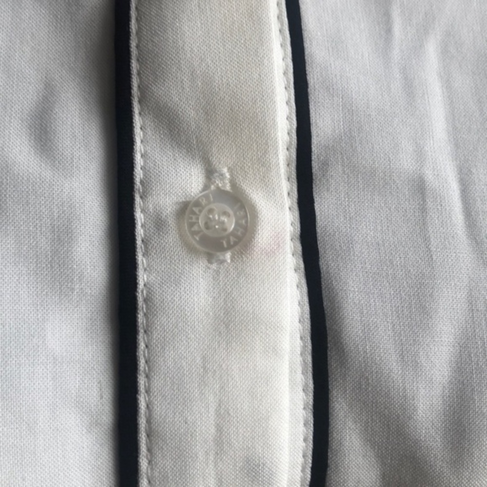 NWT Tahari top blouse size small white/blk trim Career white button up - Picture 2 of 7